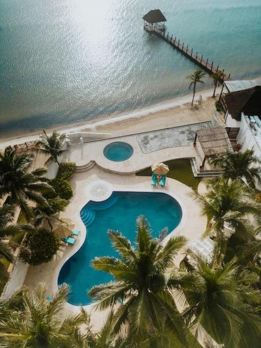 Villa Corona 6 BR Luxury Mansion photo