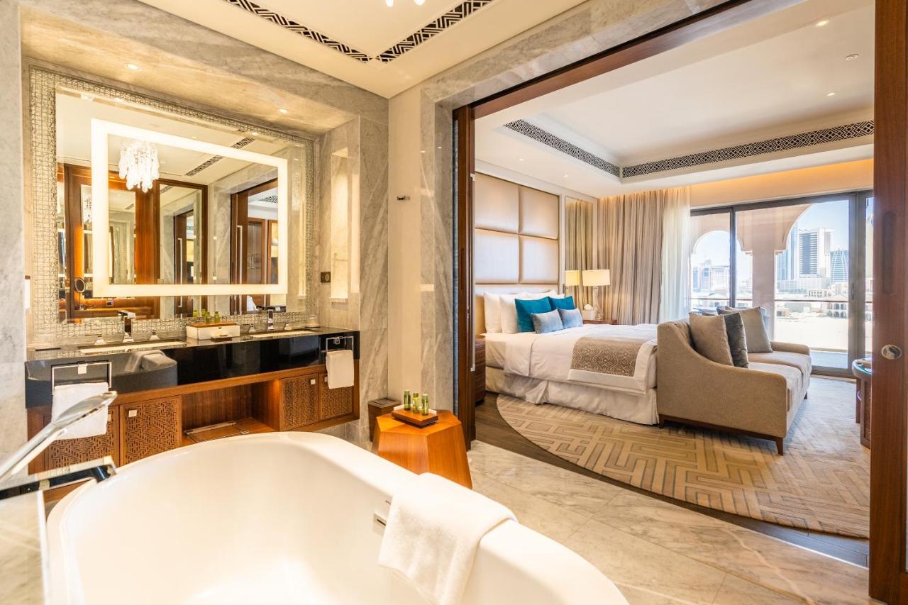 Royal Saray Resort photo