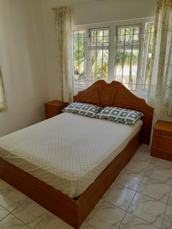 Le Maho Villa - Beach Front - 4