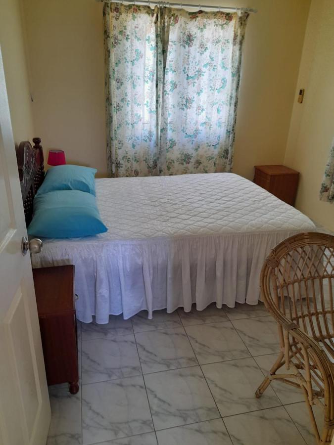 Le Maho Villa - Beach Front - 5