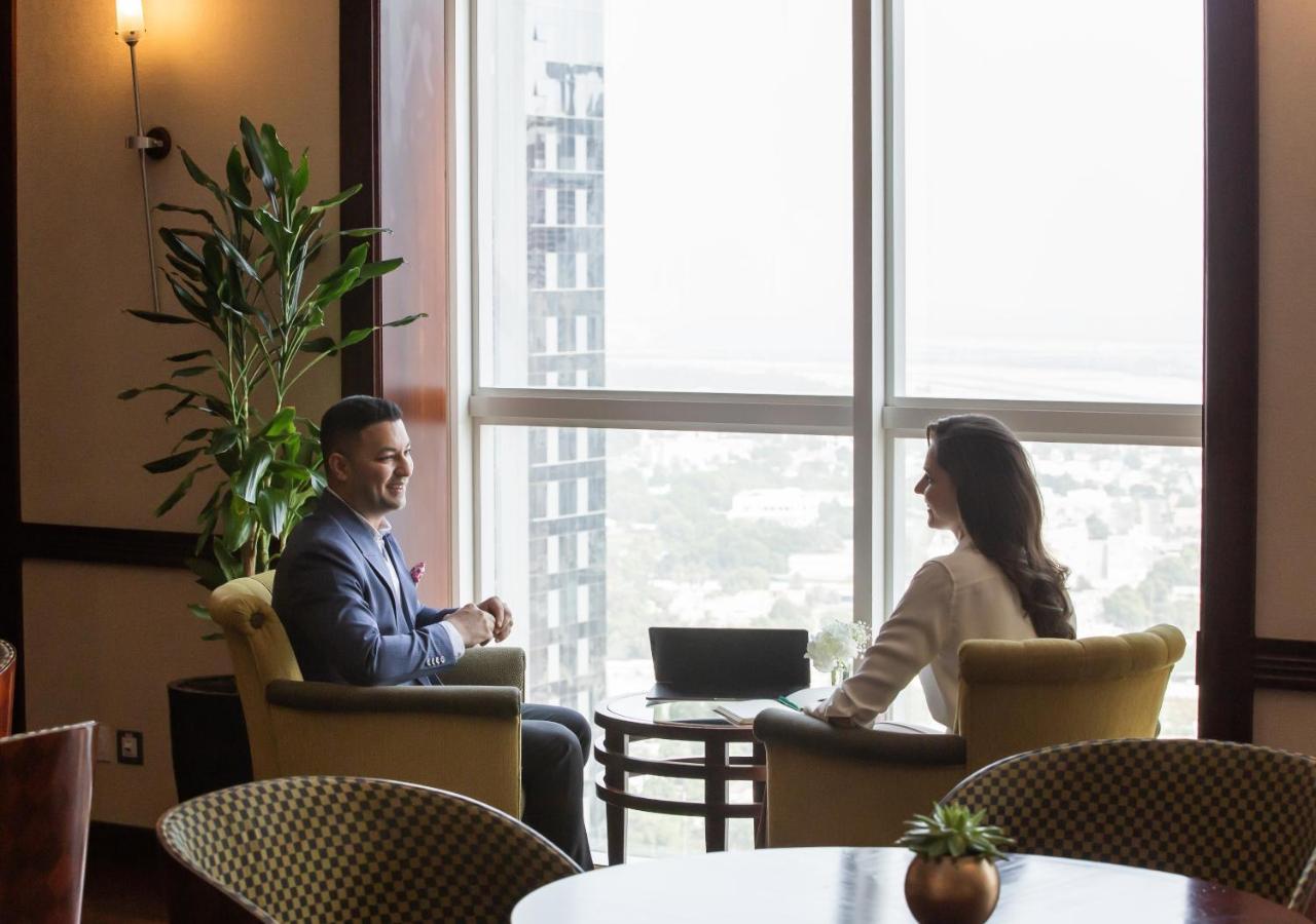 Dusit Thani Dubai photo