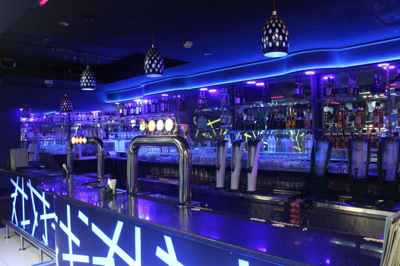 Avenue Hotel Dubai photo
