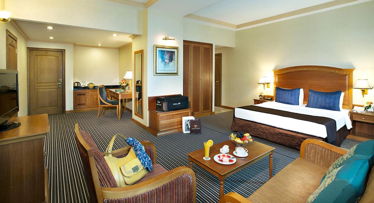 Avenue Hotel Dubai photo