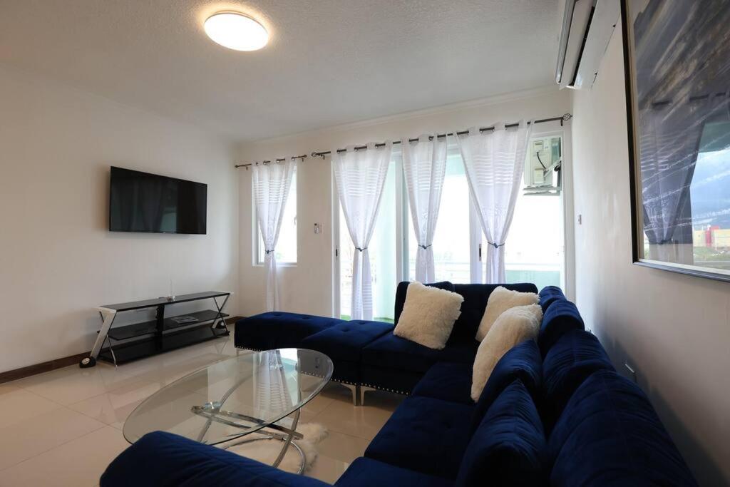 Kensington Gates luxury Condo - 5