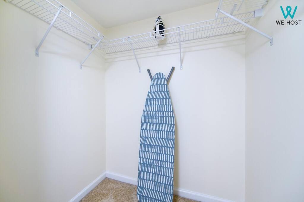 Amazing 3BR Condo at Brickell with City Views - 5