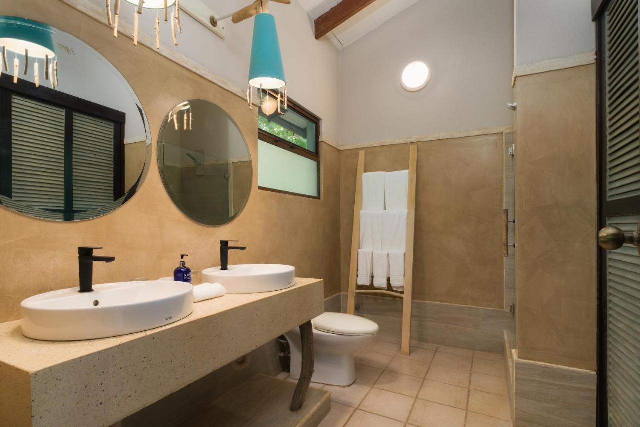 Cala Luna Boutique Hotel & Villas photo