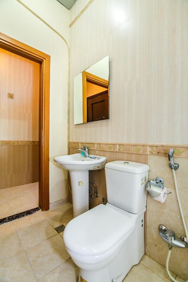 F1 Track & Luxury Apartment Near Hilton Hotel photo