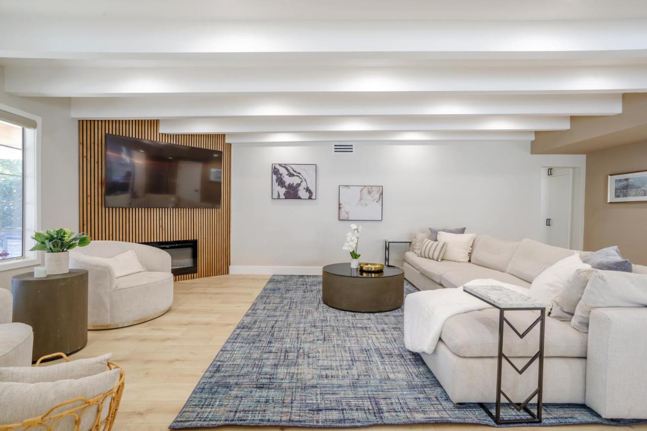 New 5 bed w/hot tub close to Universal sleeps 12 - 5