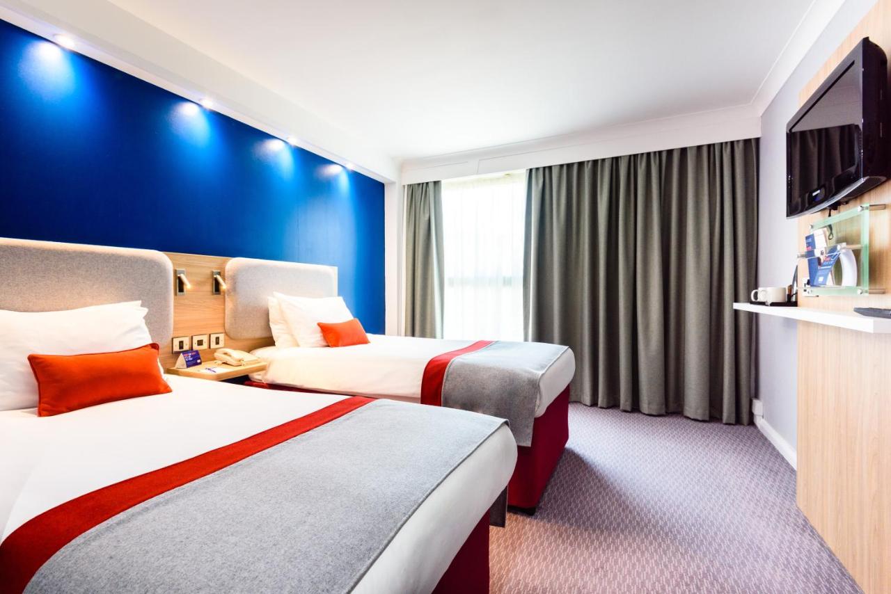 Standard Room with Free Hot Breakfast
