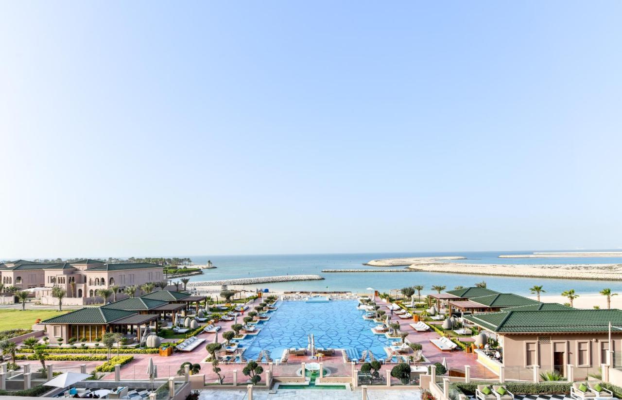 Royal Saray Resort photo