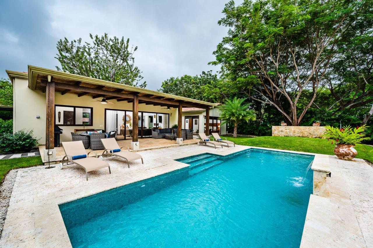 Luxury Vacation Rentals At Hacienda Pinilla photo