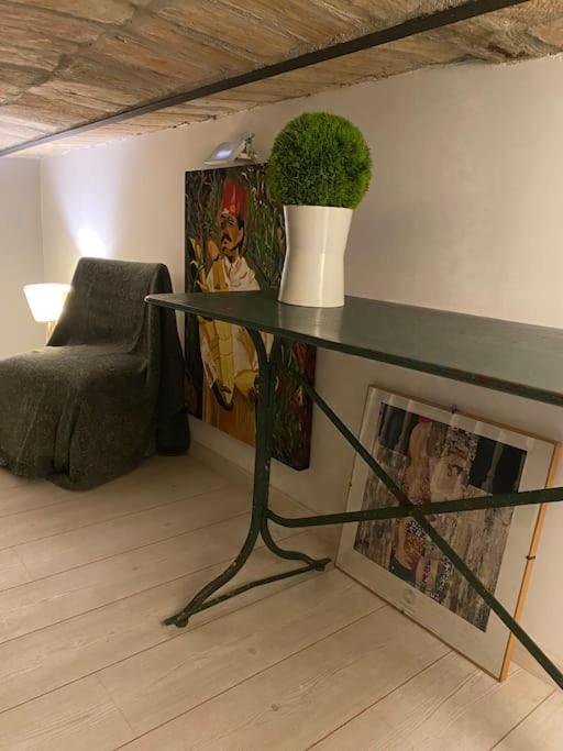 Paola Colosseum III - 5