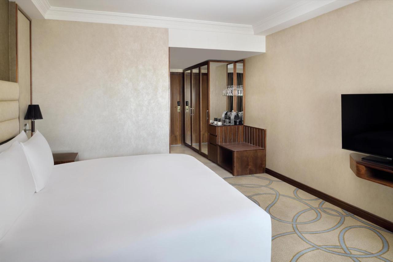 InterContinental Bahrain, an IHG Hotel photo