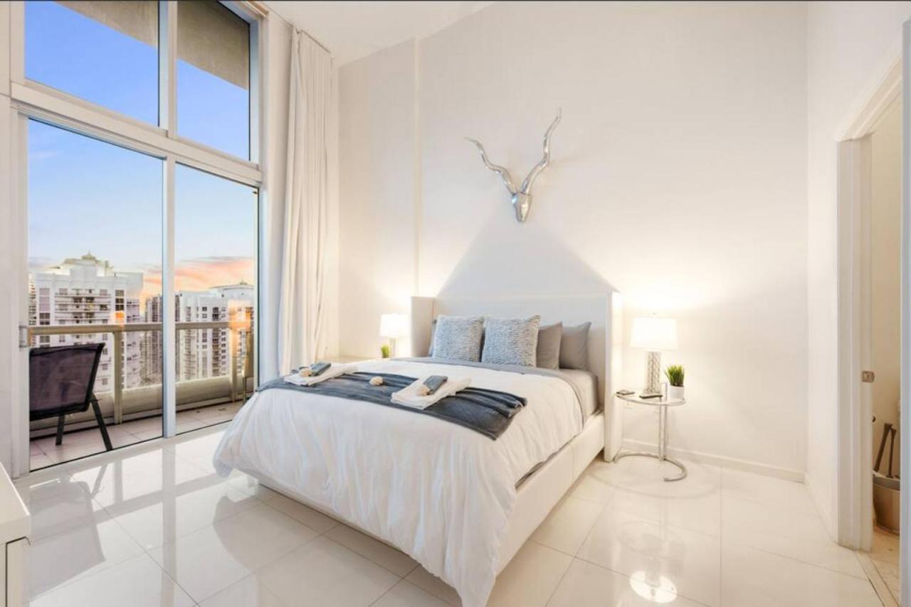 Beautiful One Bedroom Condo 16ft ceilings at the W - 2