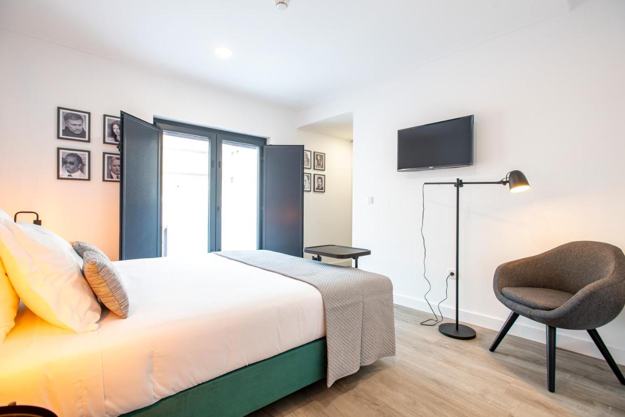 Lizbon South Bed - 3