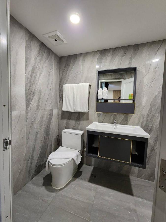 iCheck inn Darisa Patong - 2