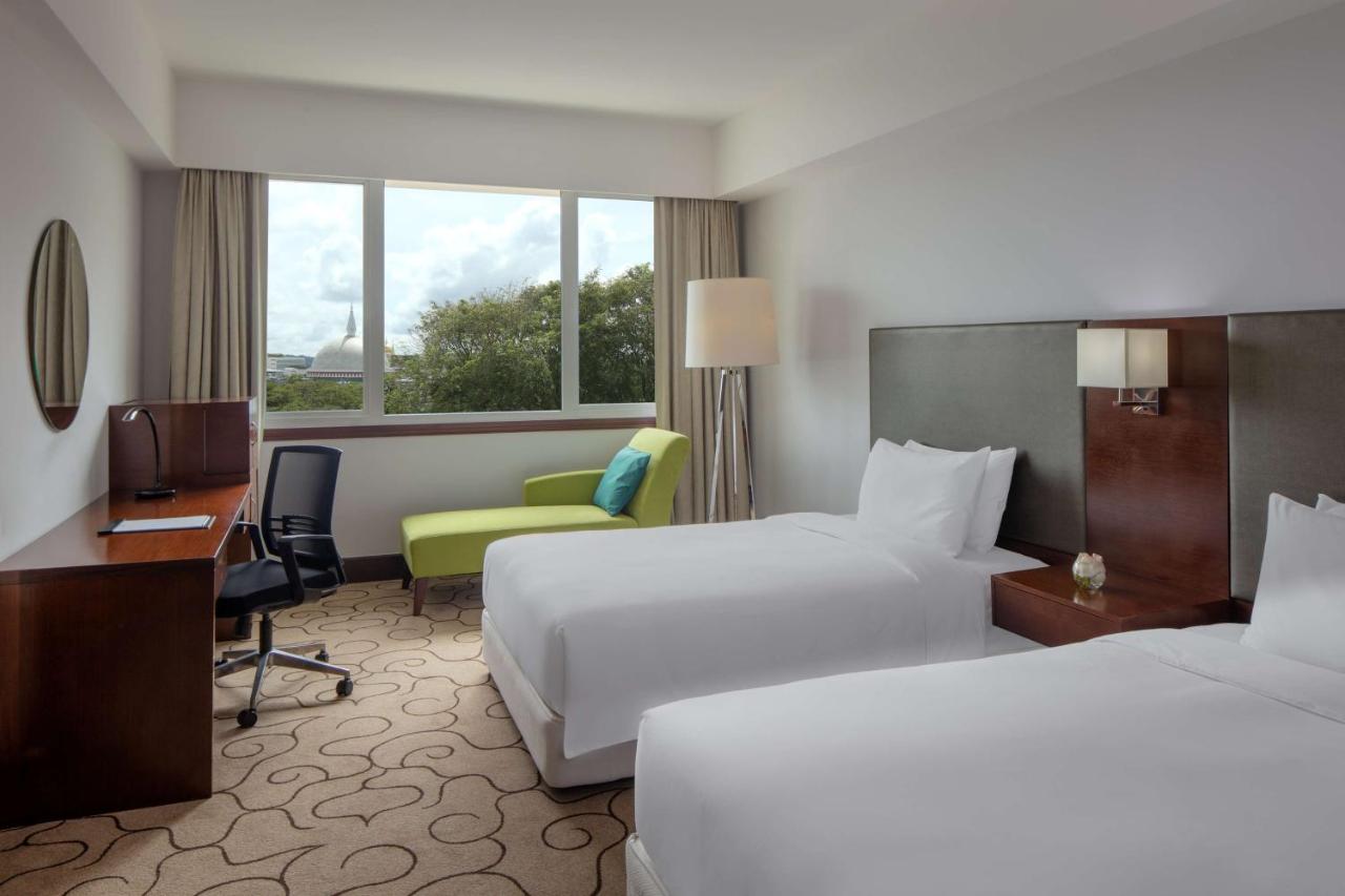 Radisson Hotel Brunei Darussalam photo
