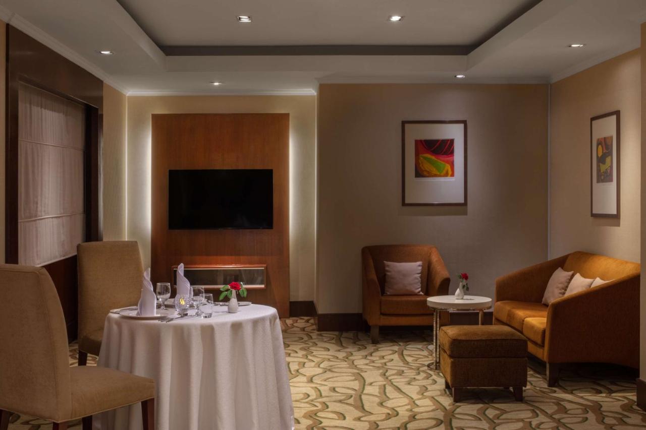 Radisson Hotel Brunei Darussalam photo