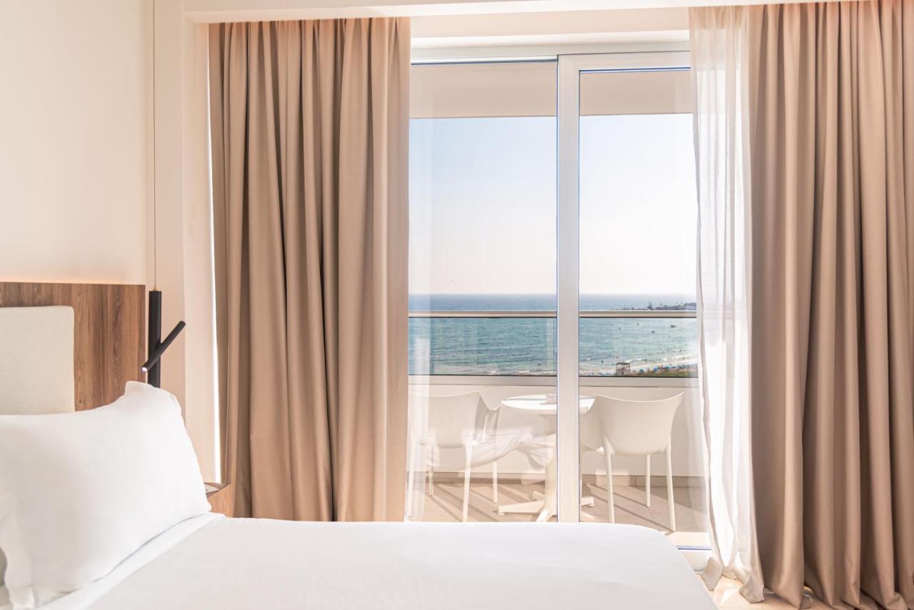 Grecian Sands Hotel photo
