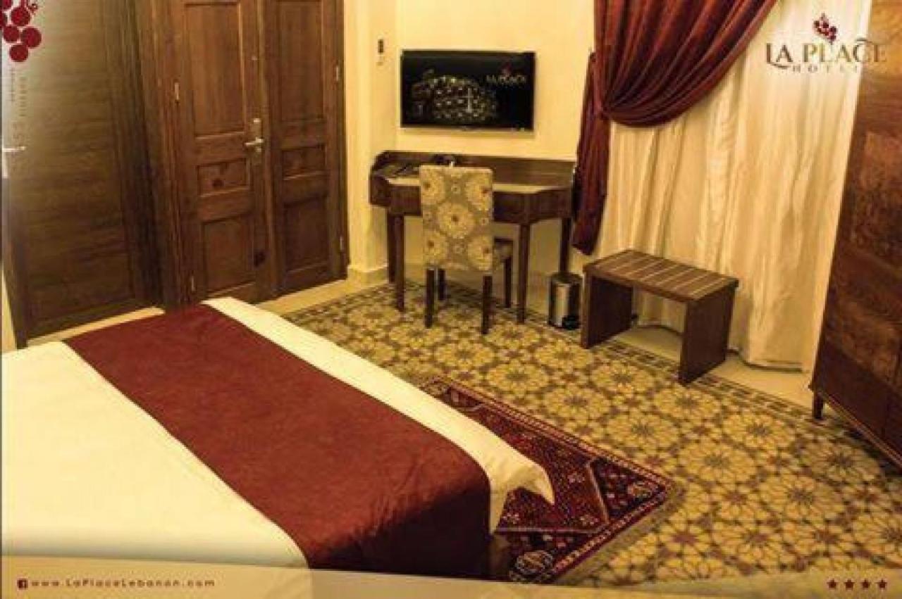 La Place Hotel photo