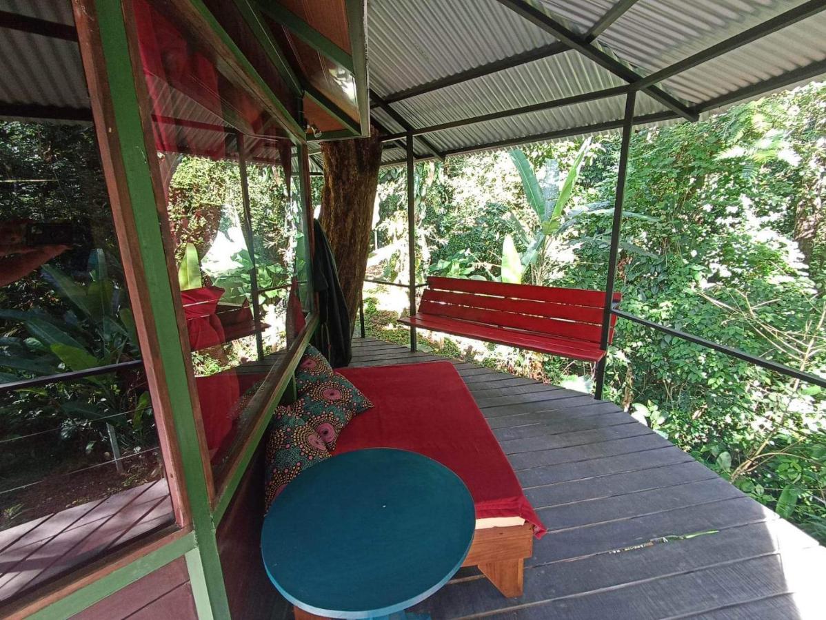 Finca Valeria Treehouses Glamping