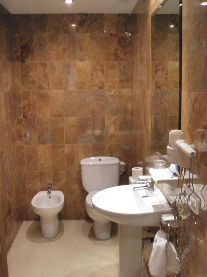 Hostal Mallorquines, Riudarenes – Bijgewerkte prijzen 2022