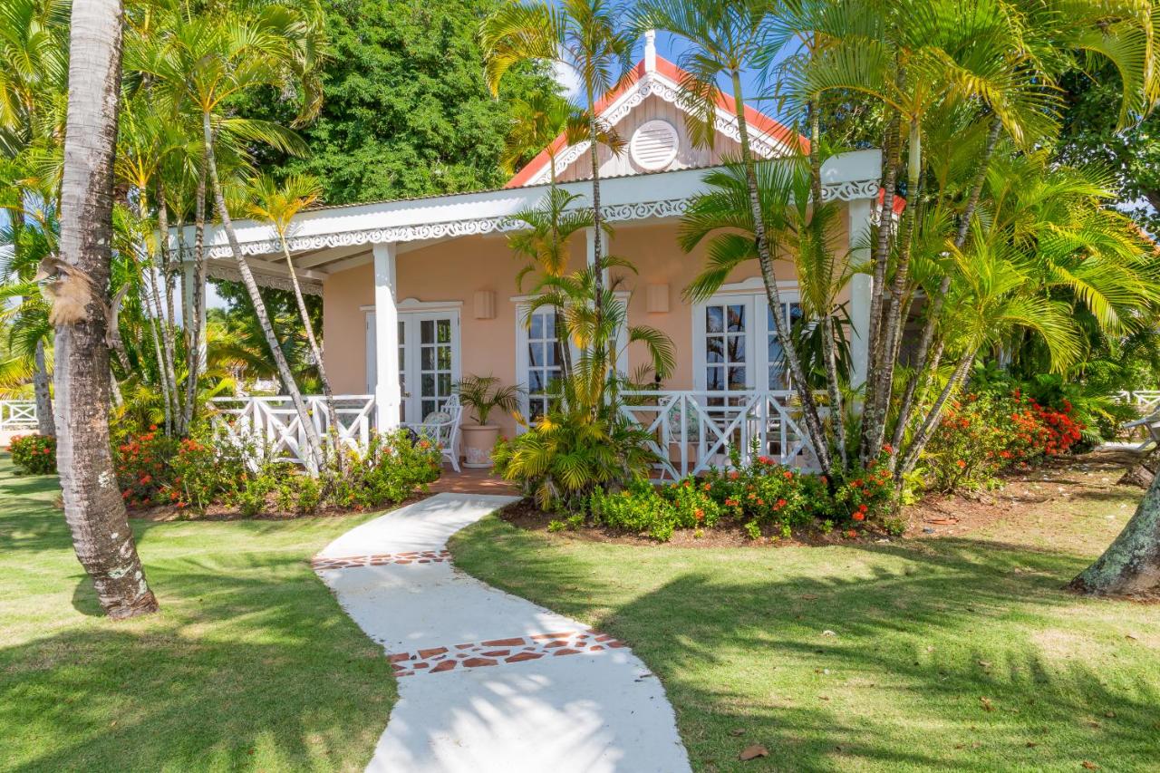 Coco Reef Resort & Spa - 5