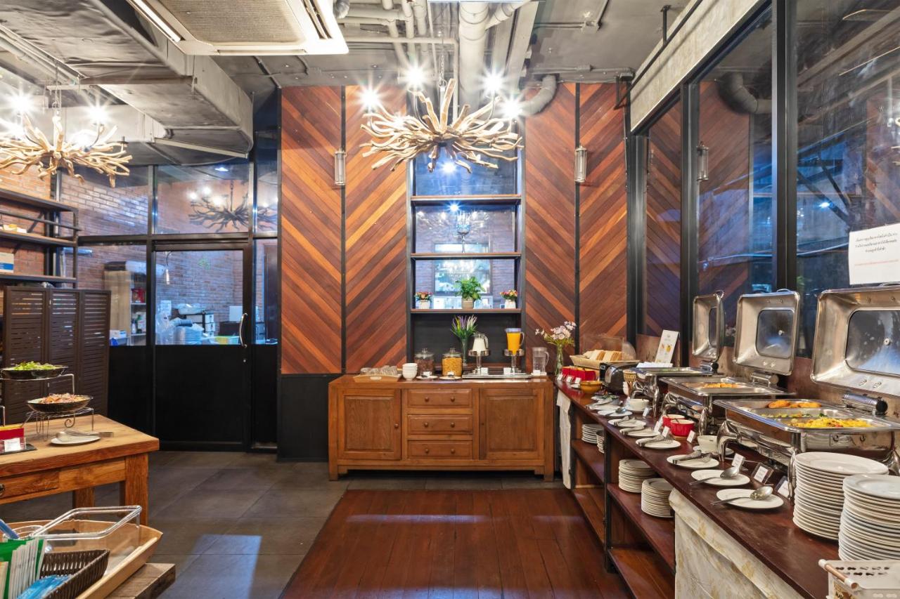 Adelphi Forty-Nine - 2