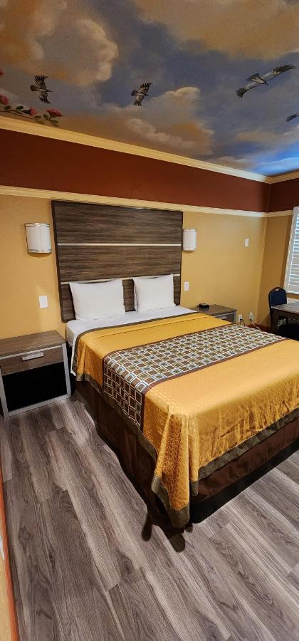 Geneva Motel — photo 16