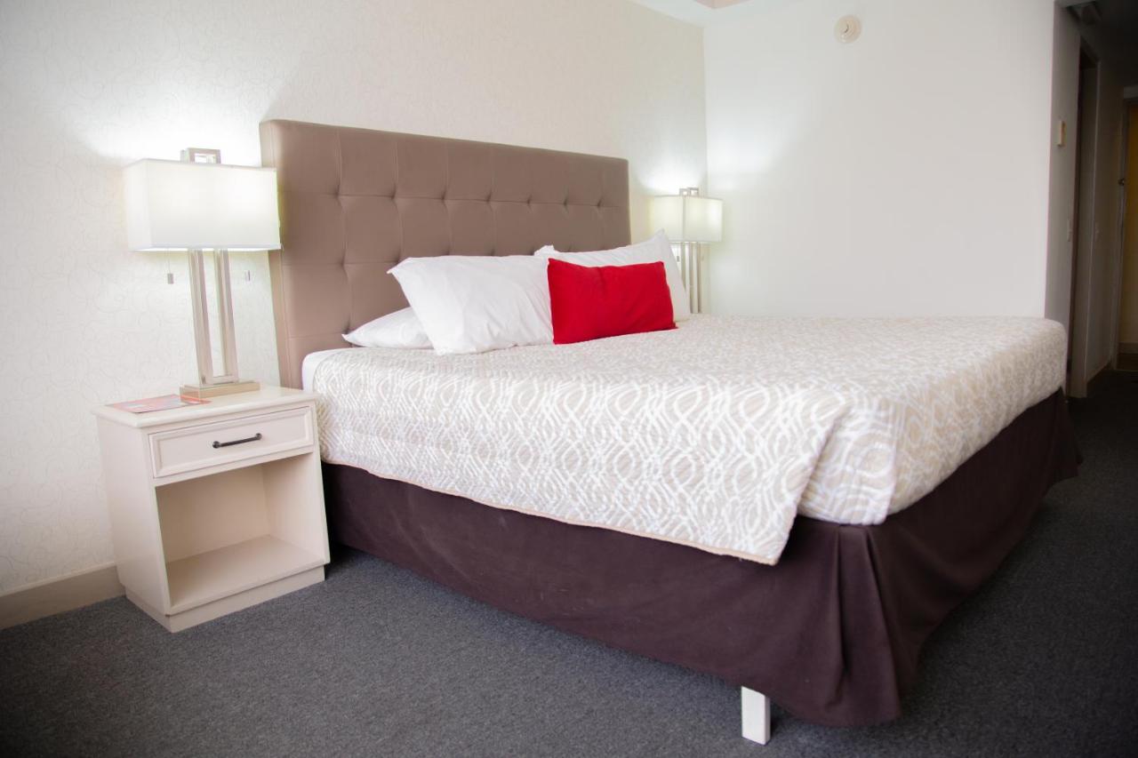 Taormina Hotel and Casino-Adults Only photo