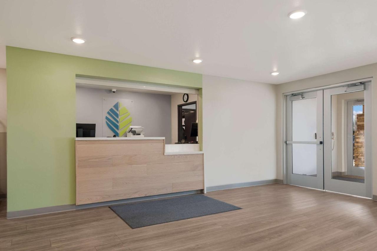 WoodSpring Suites Phoenix-Deer Valley — photo 7