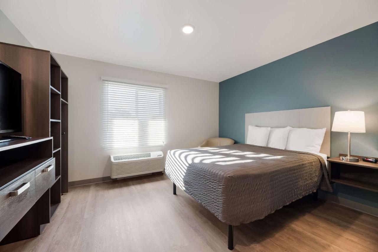 WoodSpring Suites Phoenix-Deer Valley — photo 14