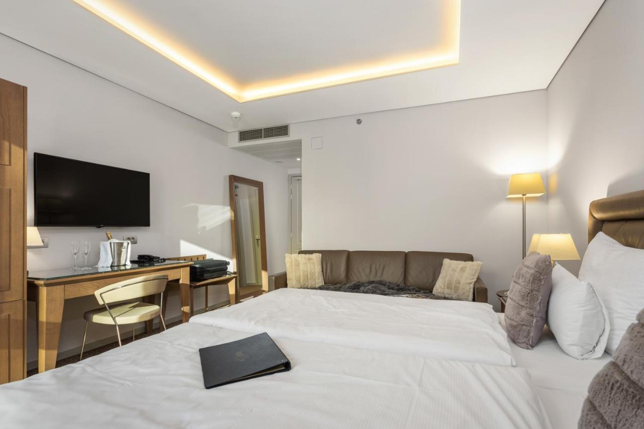 Hotel Royal Prague photo
