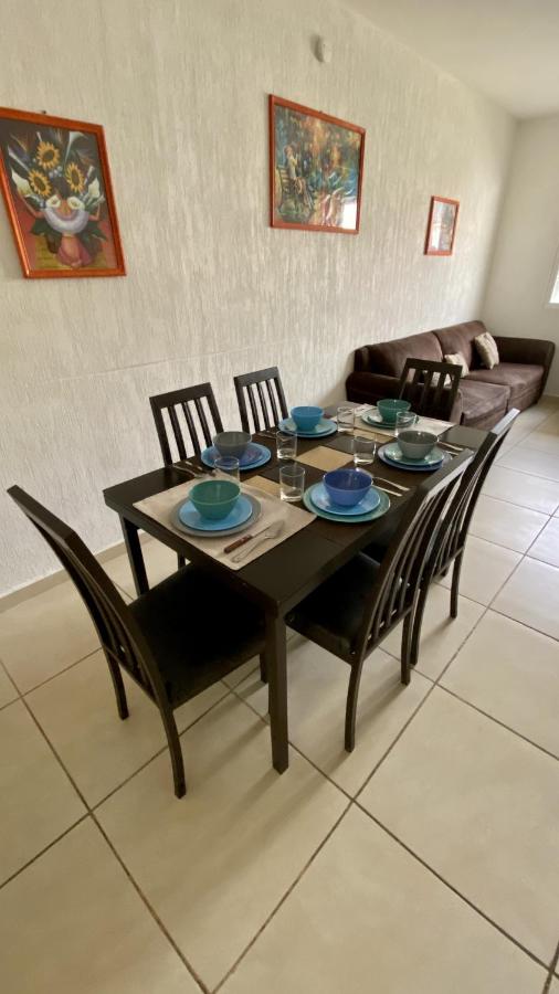 Casa nueva con 3 recamaras y a un lado de alberca - 5