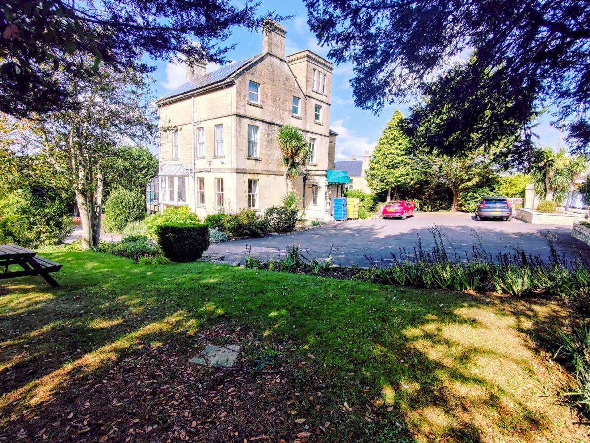 Wentworth House Deals & Reviews,