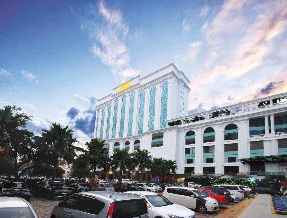Berjaya Waterfront Hotel, Johor Bahru - 4