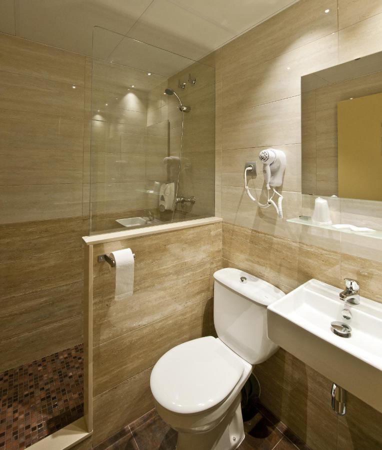 Hostal Barcelona, Barcelona – Updated 2022 Prices