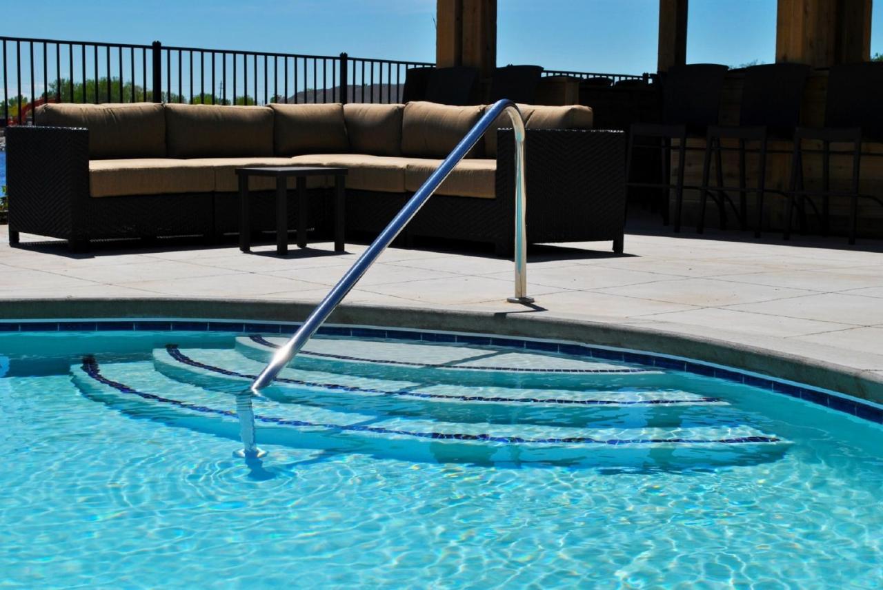 The Inn at Harbor Shores — photo 16