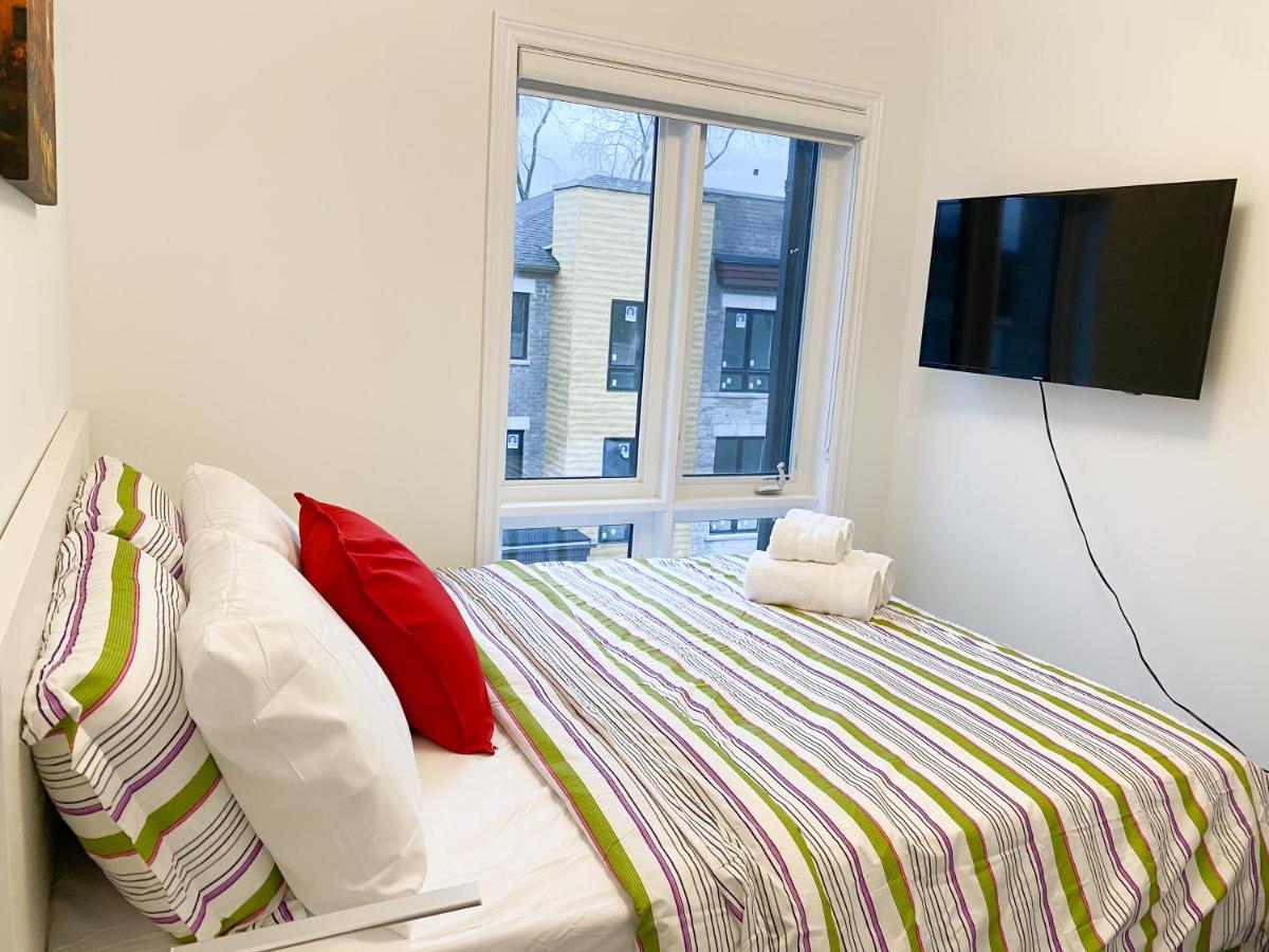 Relaxing Private Bedrooms in Whitby near Beach photo