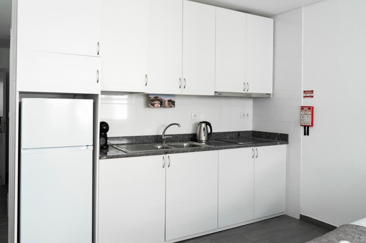 Almada Downtown 401 - 2