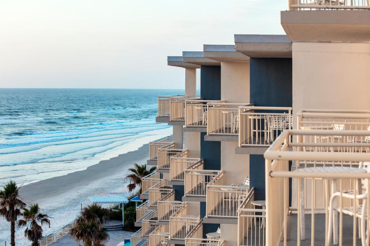 The Shores Resort & Spa — photo 3