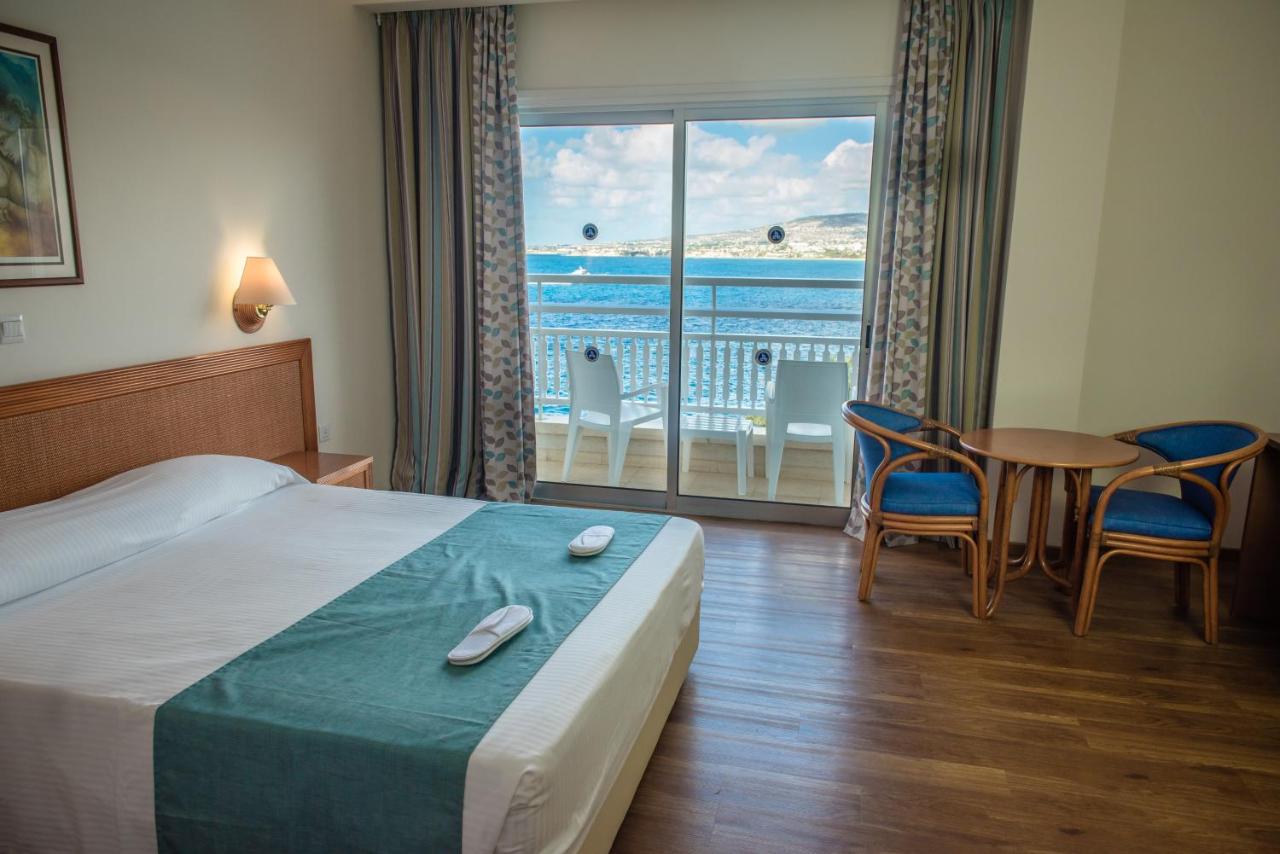 Cynthiana Beach Hotel photo