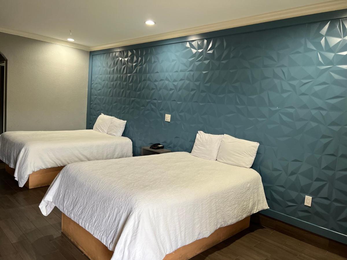 Symphony Inn — photo 8