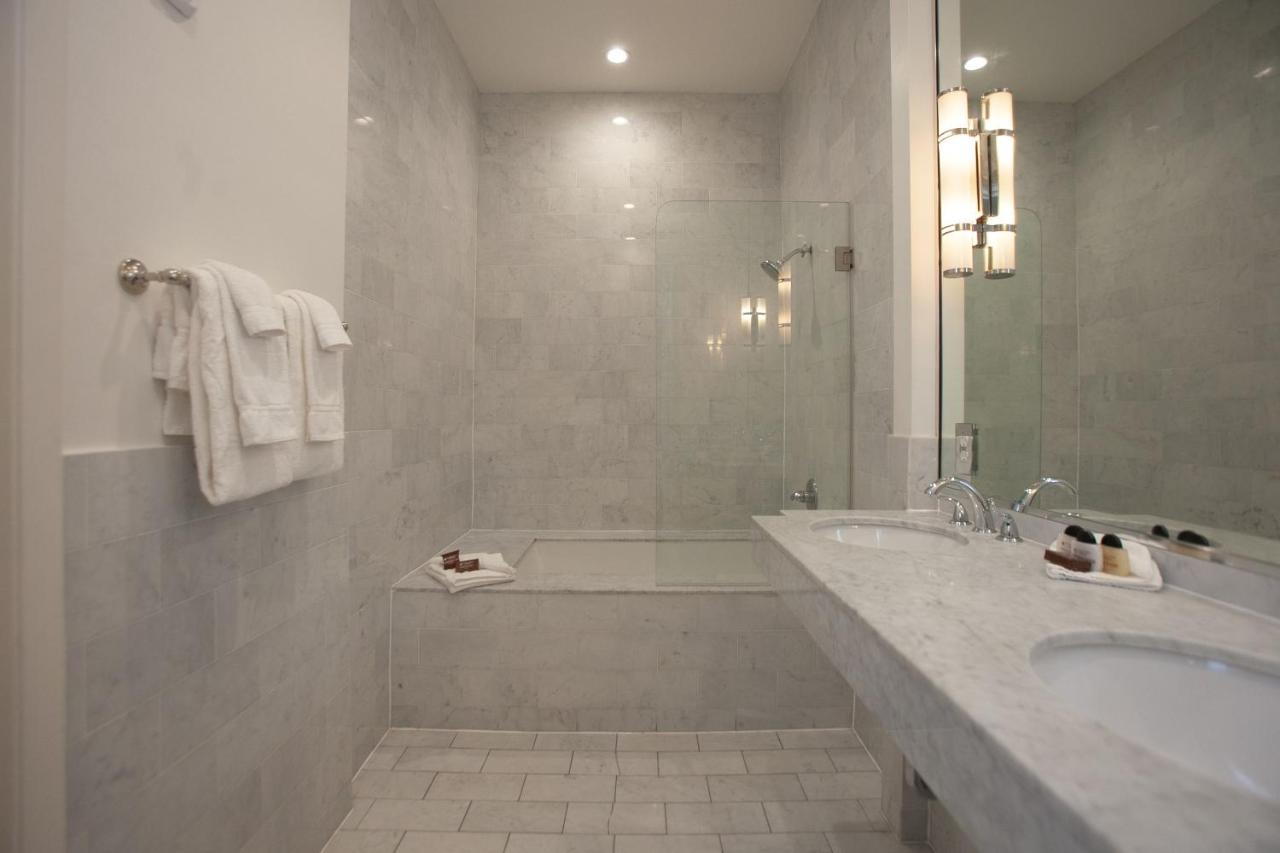 Nine O Five Royal Hotel — photo 3