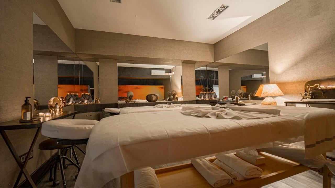 Roc Blanc Hotel & Spa photo