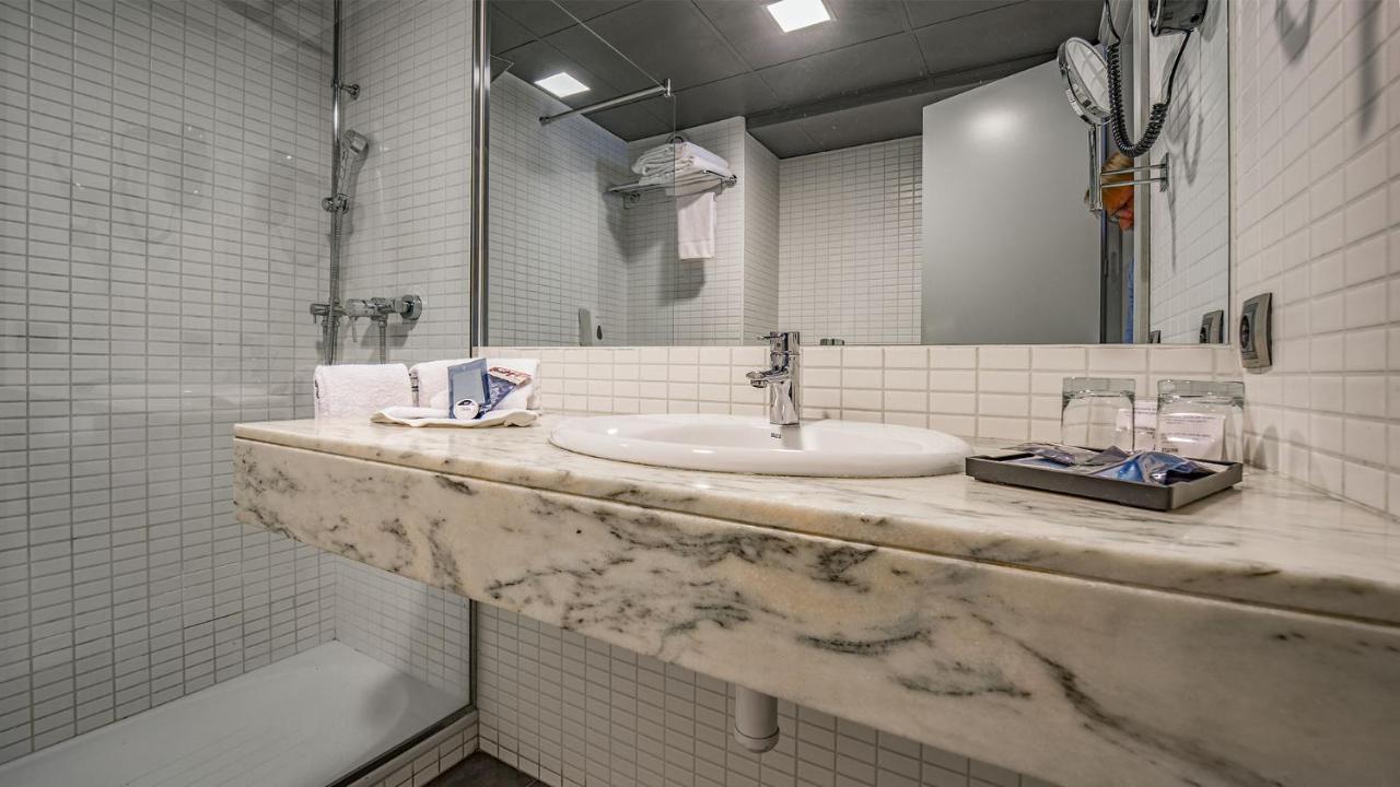 Roc Blanc Hotel & Spa photo