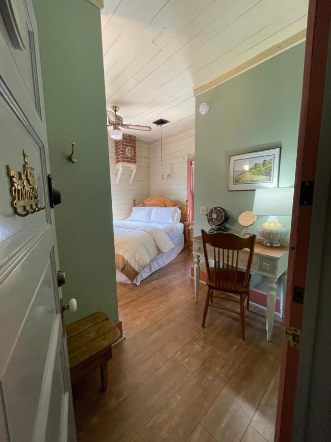 Village House Inn Vacation Rental — photo 16