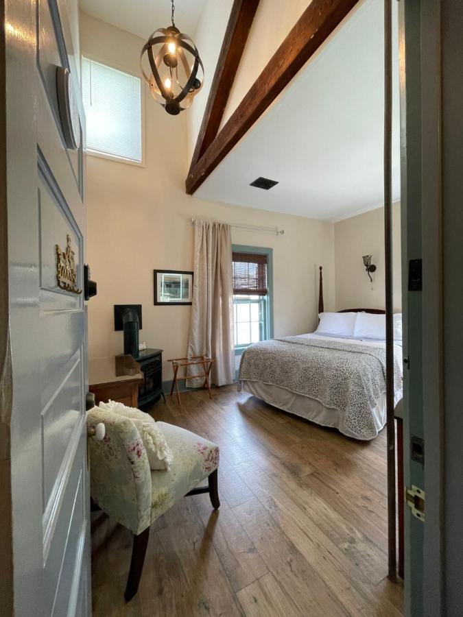 Village House Inn Vacation Rental — photo 23