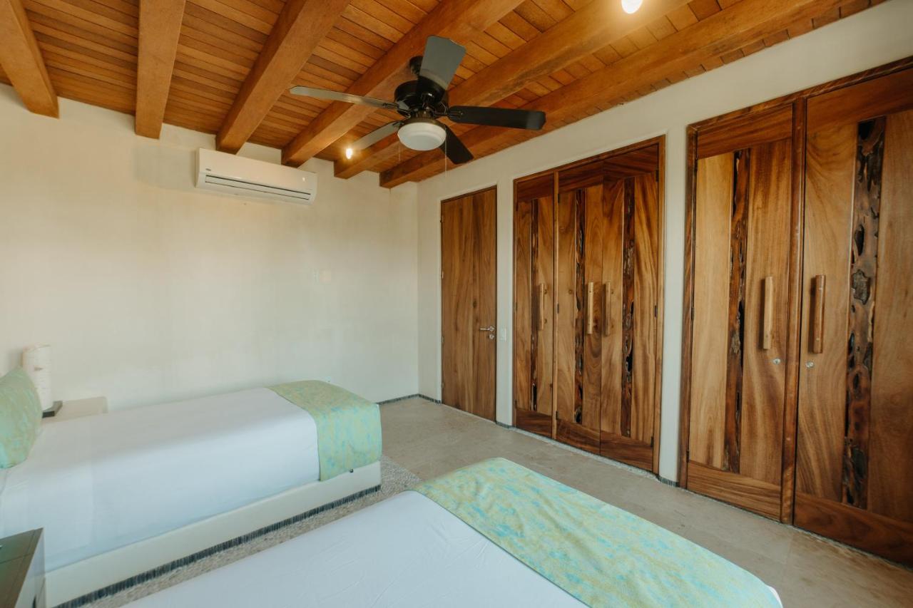 Las Palmas Luxury Villas photo