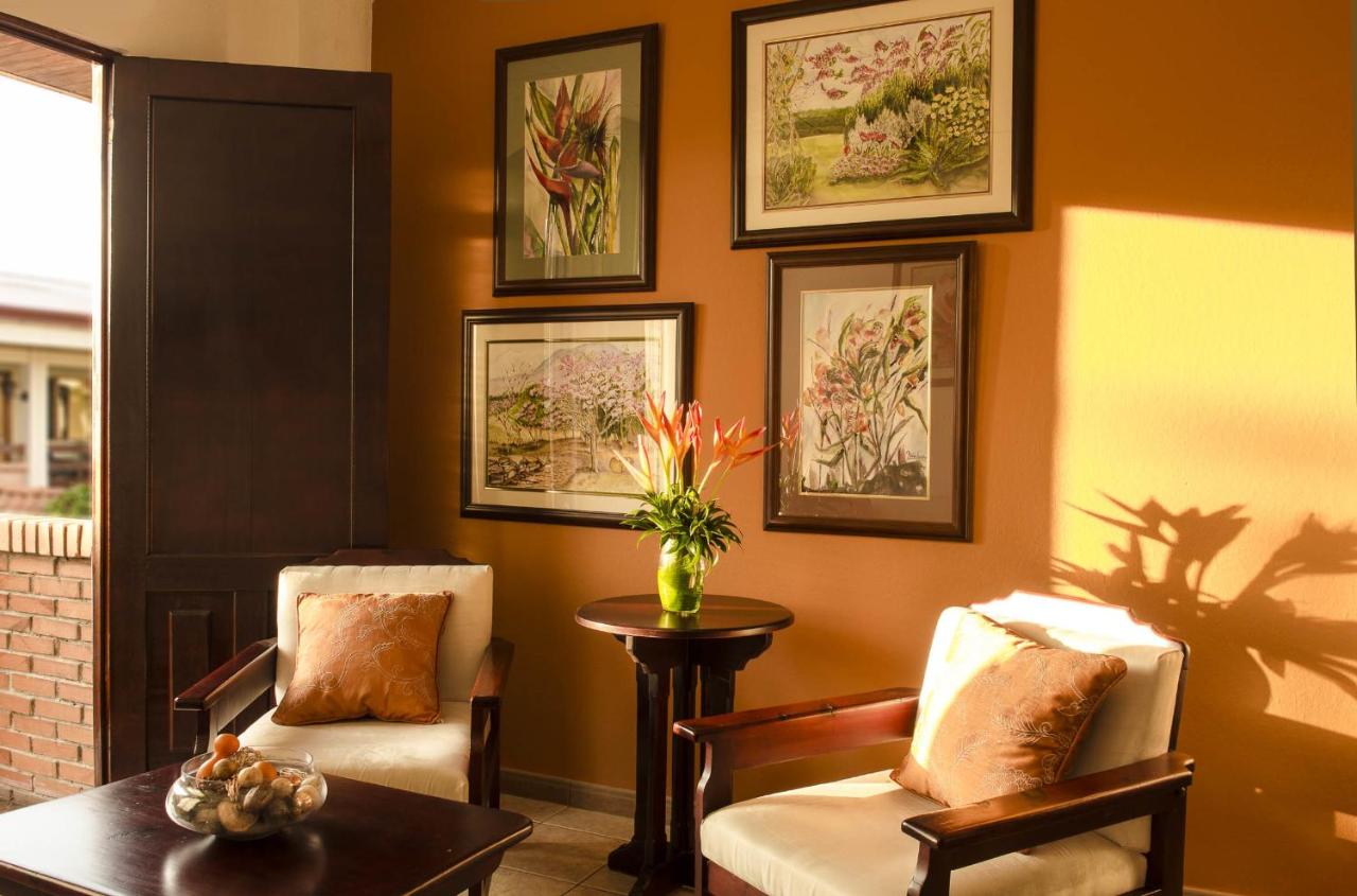 La Sabana Hotel Suites Apartments photo
